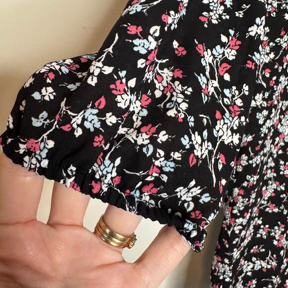 41 Hawthorn Split Neck Blouse Black Floral NWT Size XS 3/4 Sleeve Tops - Picture 4 of 8